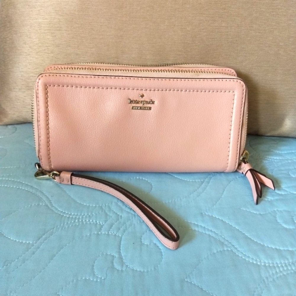 Kate Spade Staci Saffiano Leather Large Carryall Wristlet Wallet, Chalk Pink